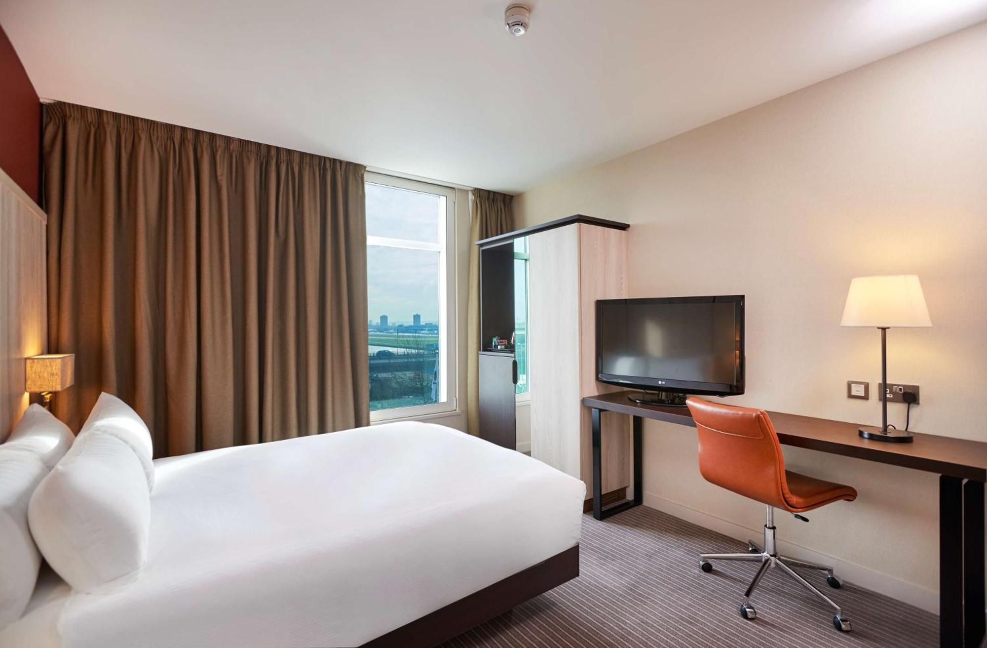 Doubletree By Hilton Excel Hotell 4*
