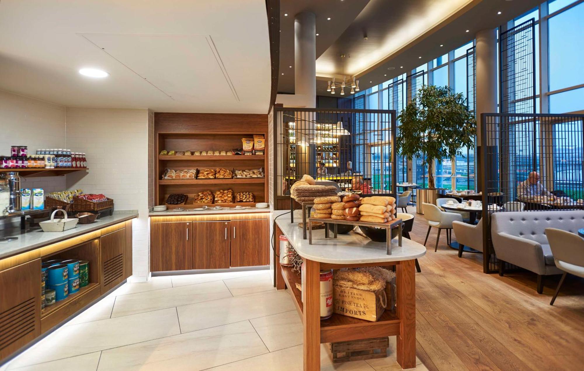 Doubletree By Hilton Excel London