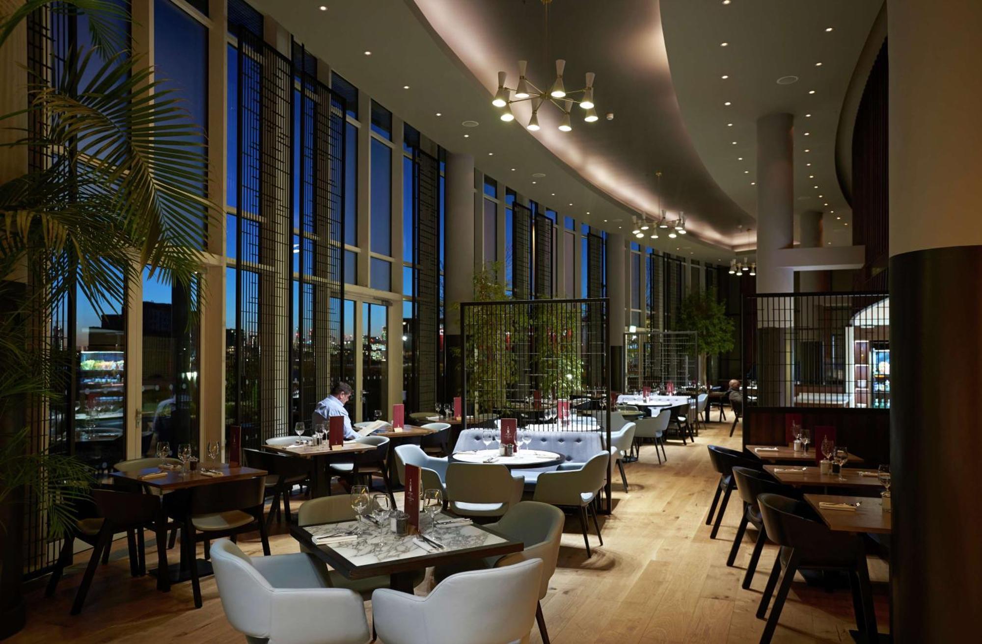 Doubletree By Hilton Excel
