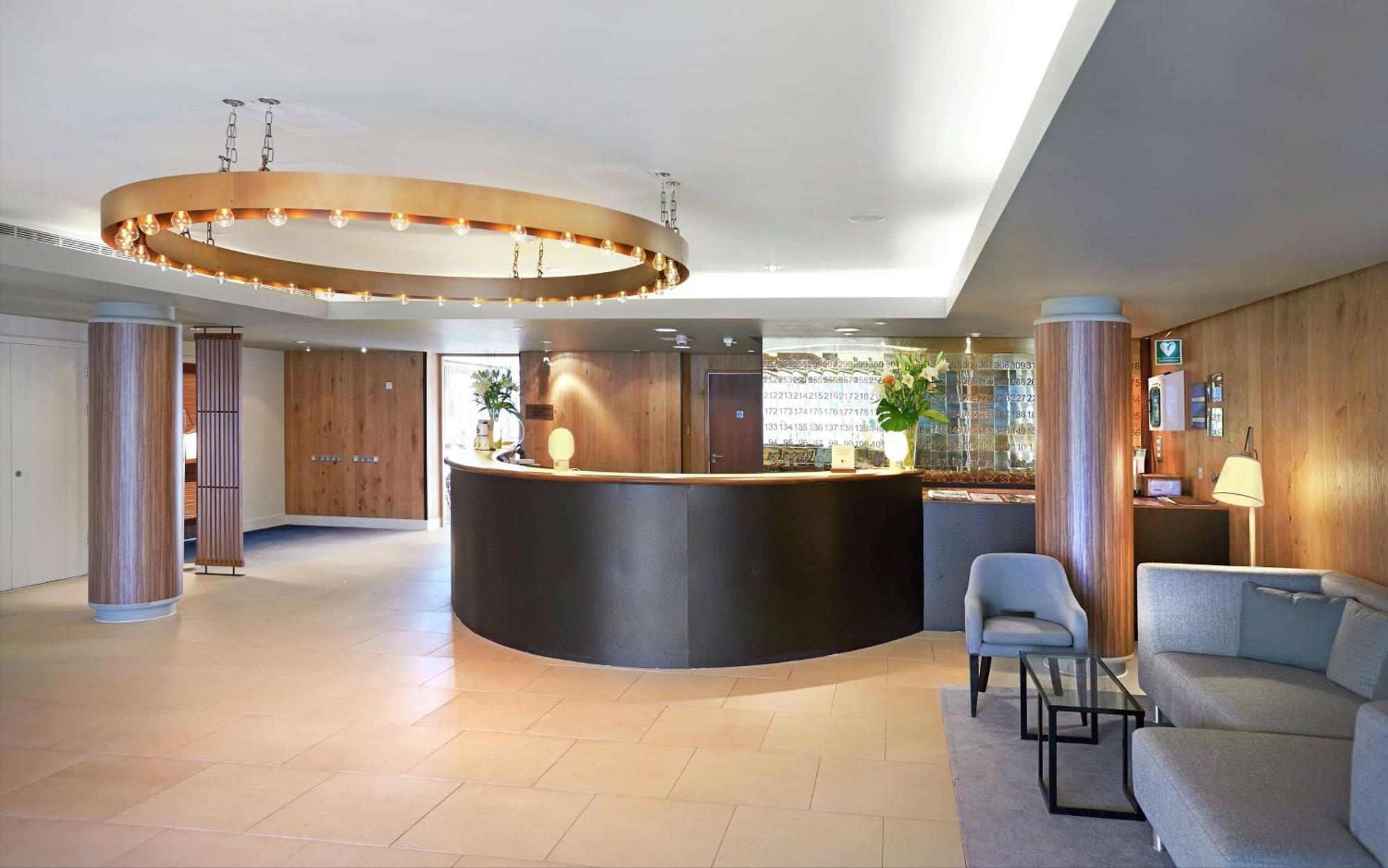 Doubletree By Hilton Excel Hotel London