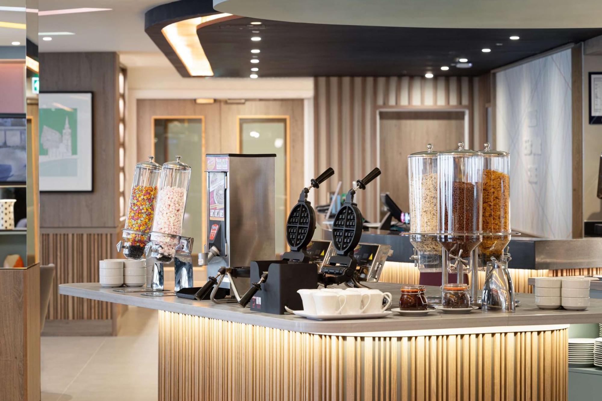 Hampton By Hilton Hotel London