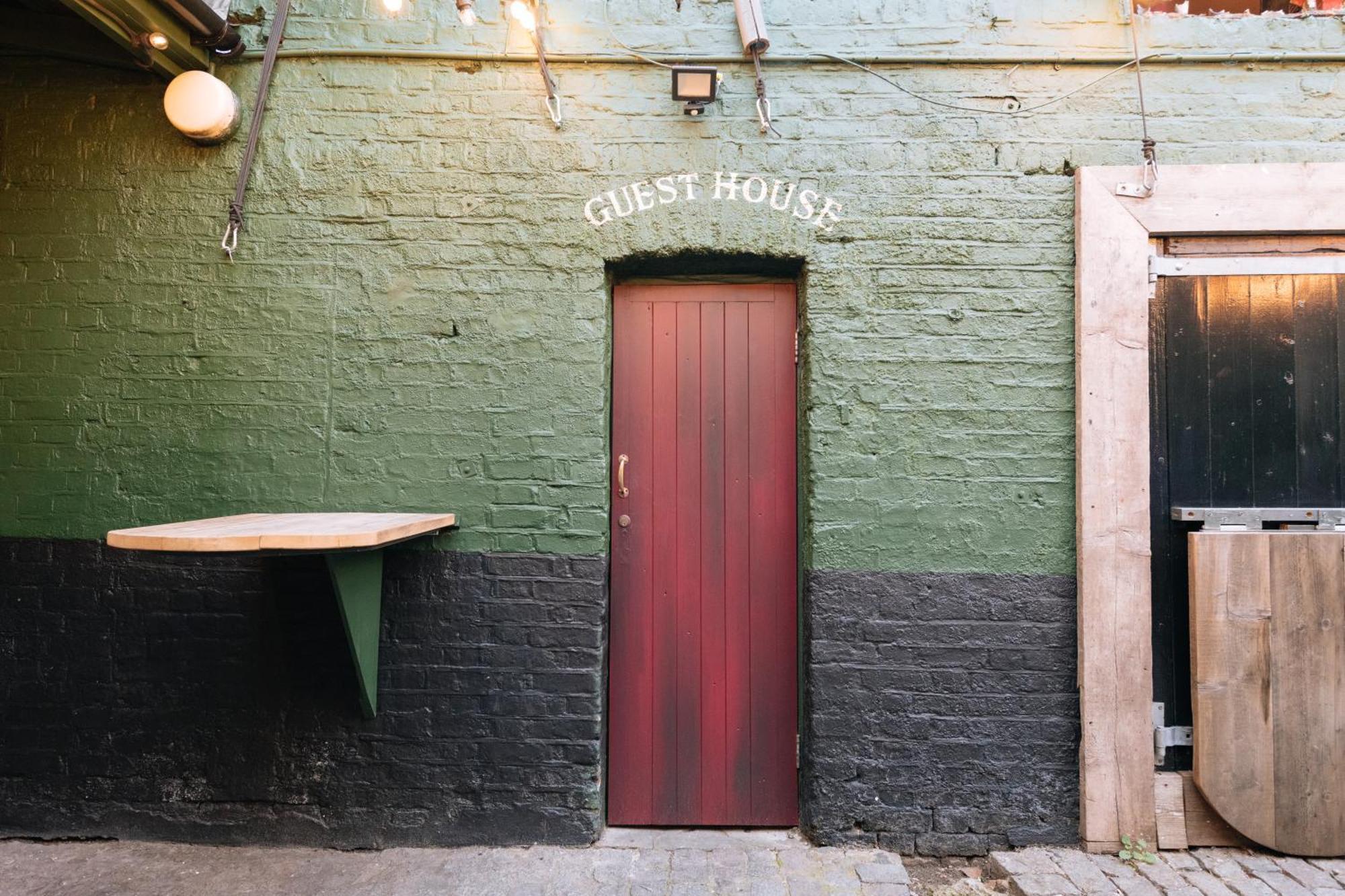 The Crown Pub & Gæstehus