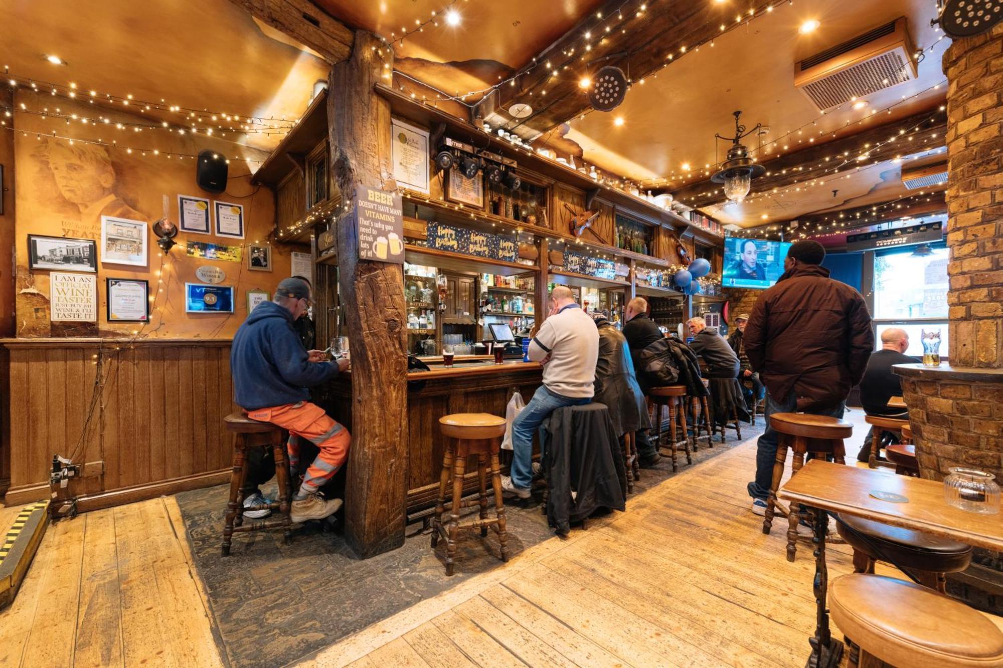 The Crown Pub & Affittacamere Londra