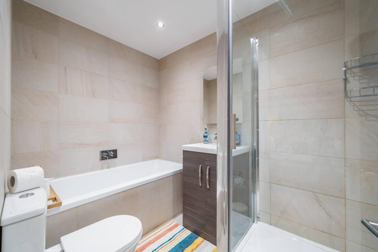 Niru Experience Hidden Secret Apartment *