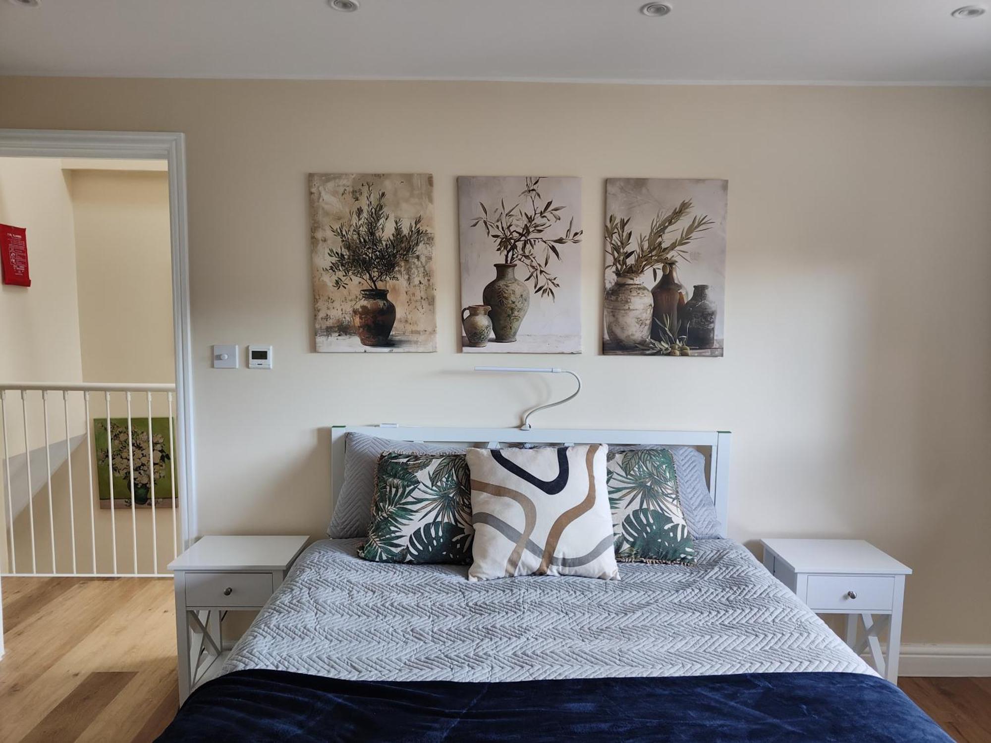 Bed & Breakfast Clifton House O2 & Excel With Private Bathroom And Breakfast Option London
