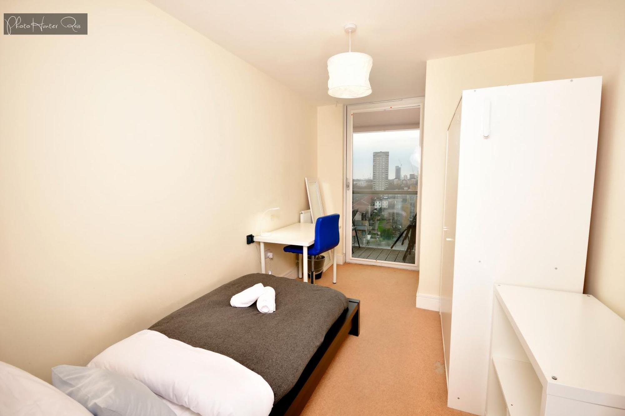 Apartment Comfortable 2 Bedroom Flat With Great View Near Canary Wharf *