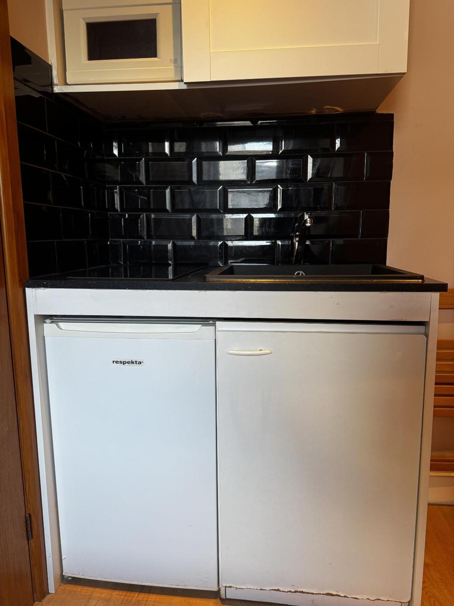 Inverness Terrace Bed & Breakfast London