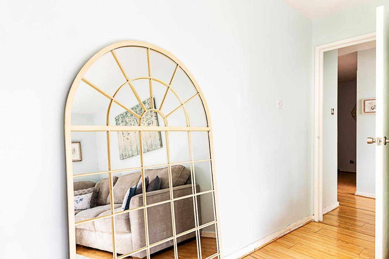 Lägenhet Quiet And Cosy 2-bed In Wimbledon