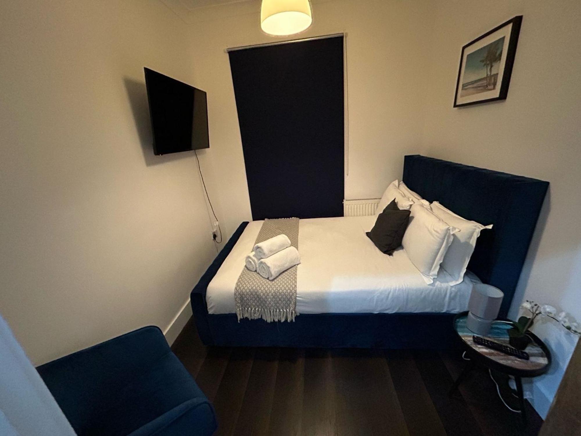 Affordable Studio, 1, 2 And 3 Bed In E14