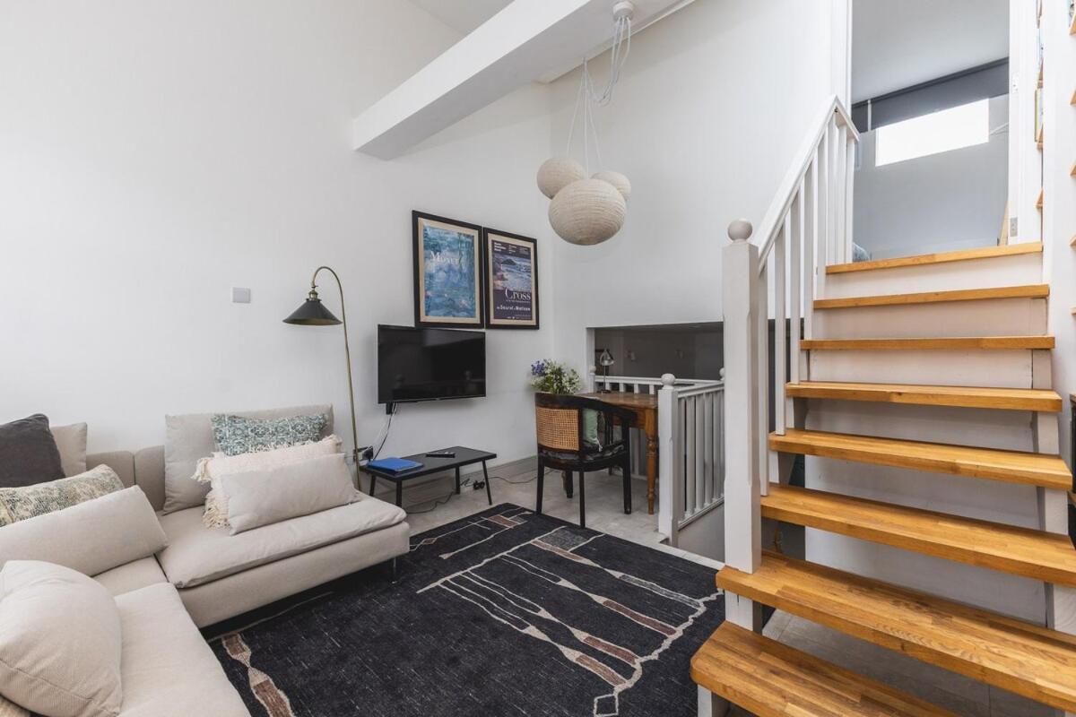 Chic & Trendy 1-bed In Wimbledon * Londra