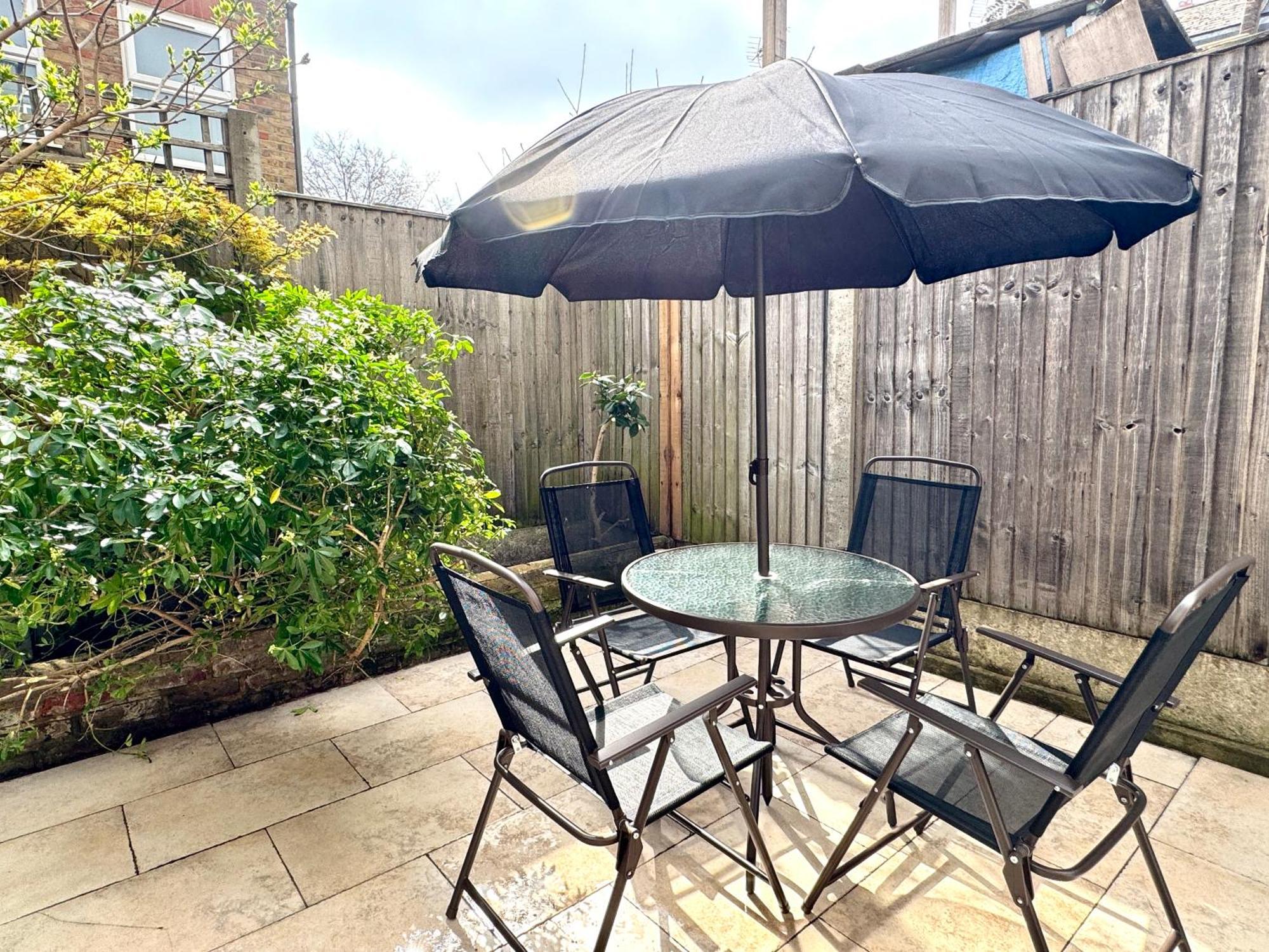 Lägenhet Lovely 4 Bedrooms Entire House In Hammersmith *