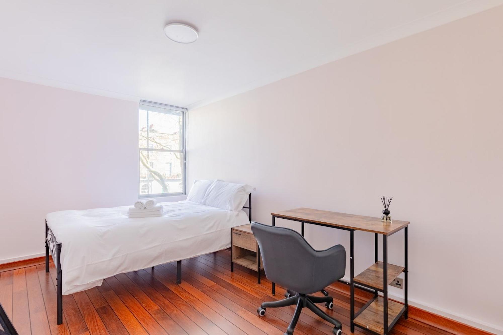 Spacious 2bd 4 Min To Canonbury Station * Londen