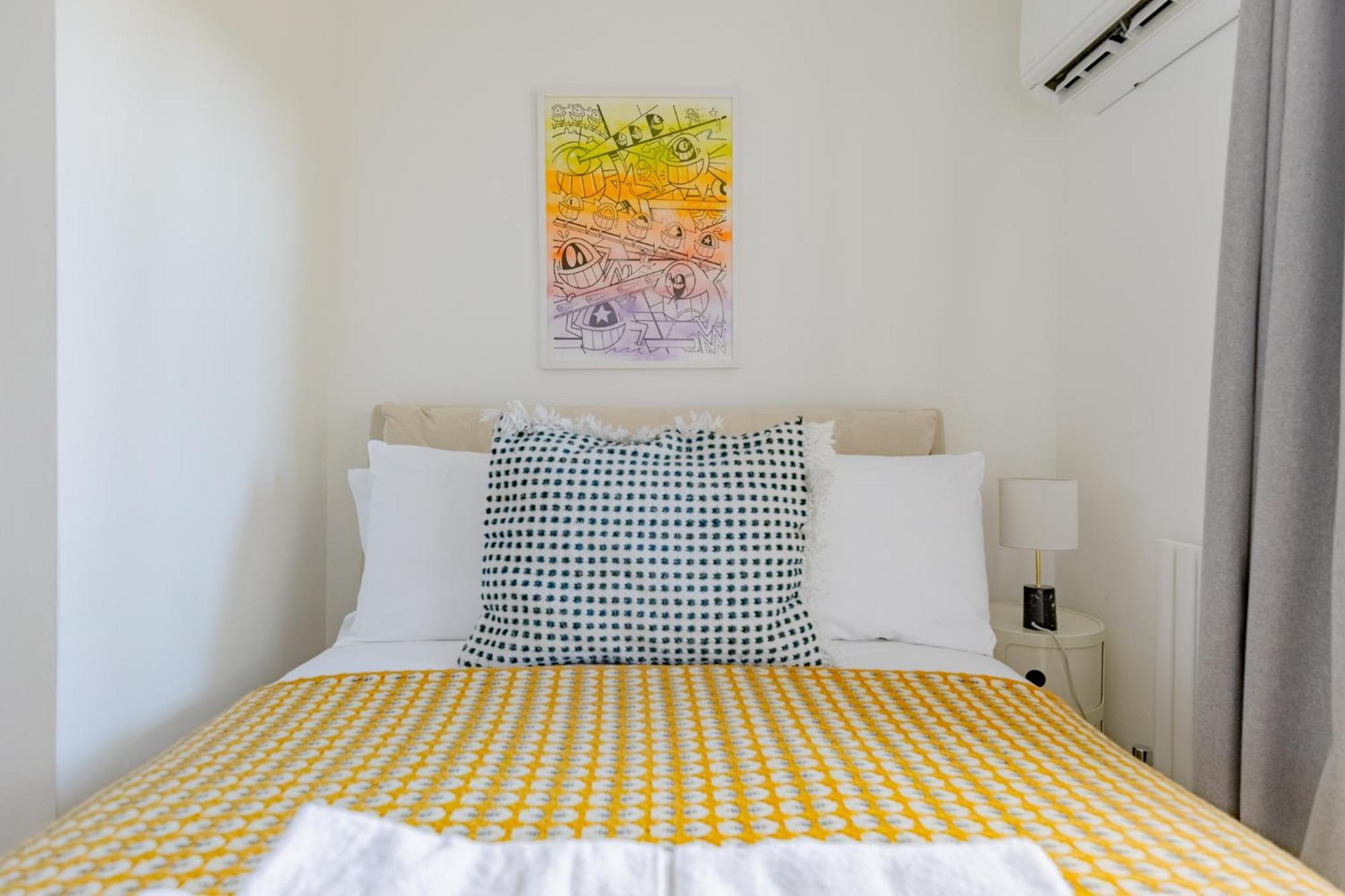 Contemporary 2bd Flat With Balcony Shoreditch * London
