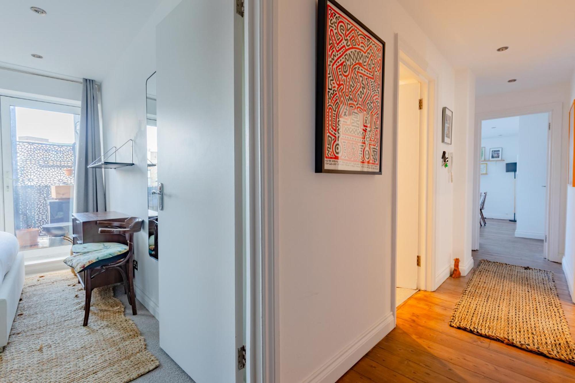 Contemporary 2bd Flat With Balcony Shoreditch