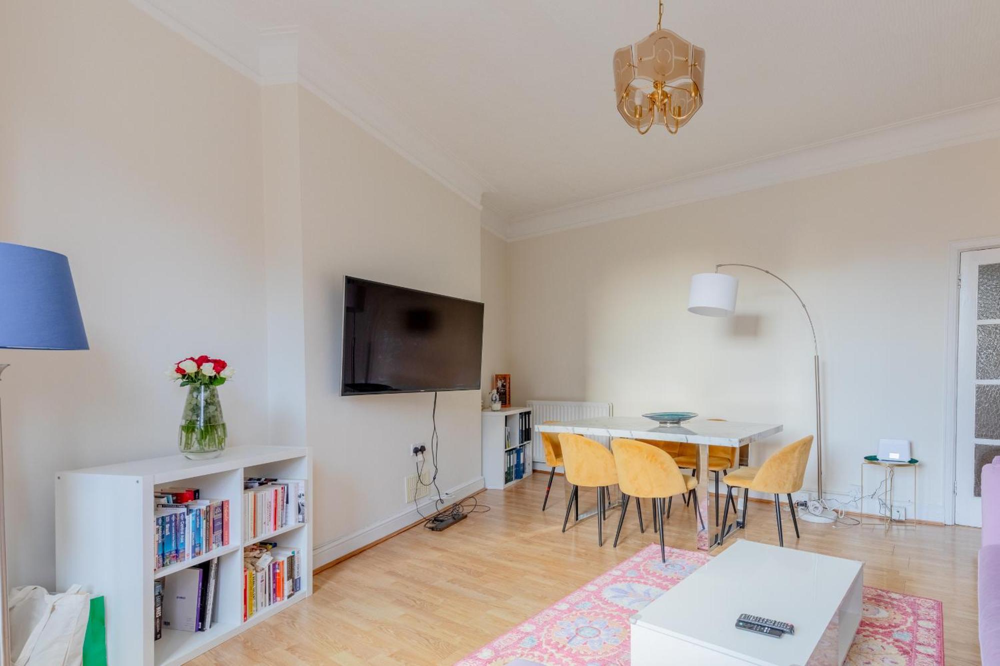 Apartment Tasteful 2bd Flat In Listed Building Maida Vale