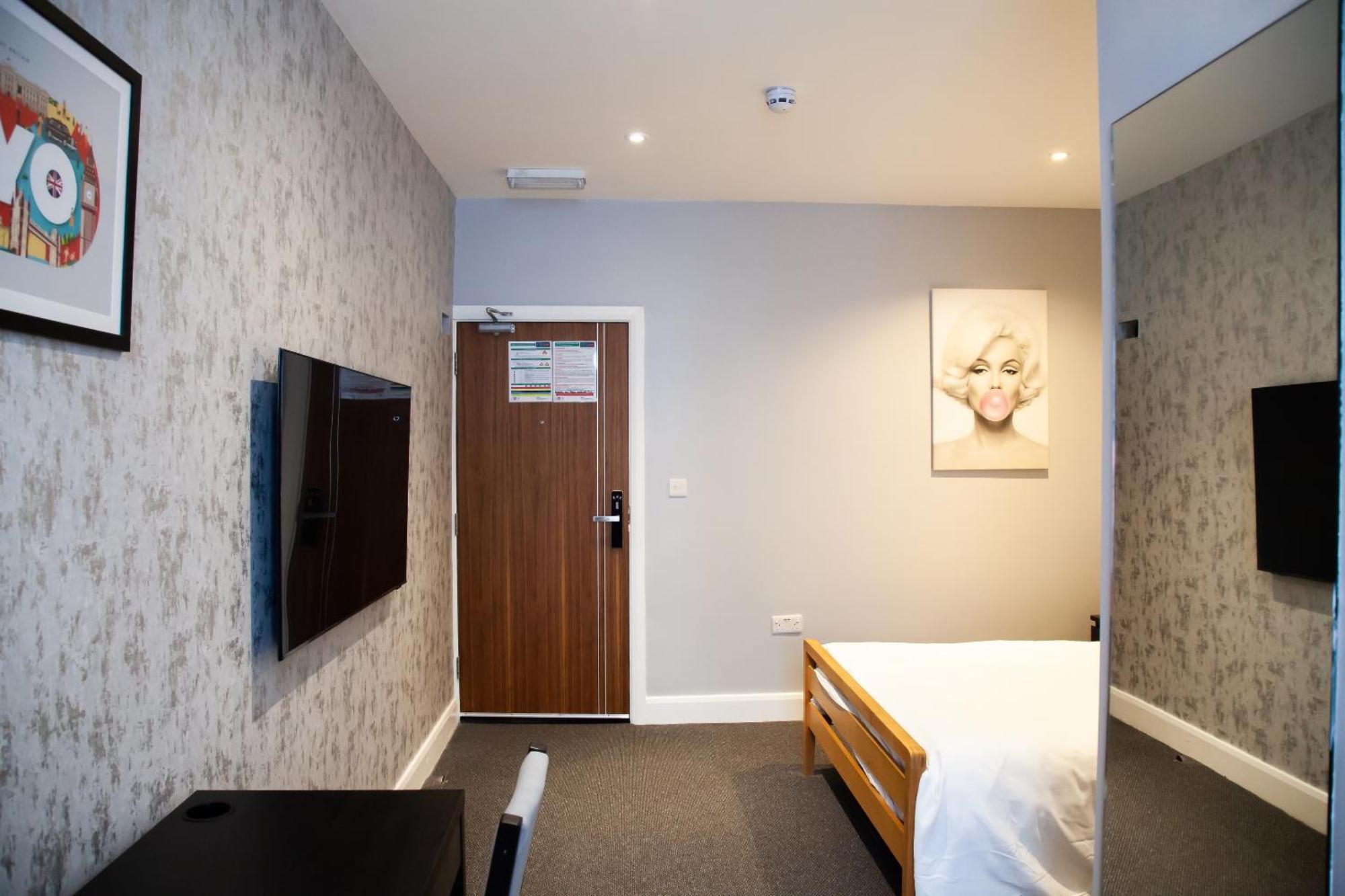 Oyo The Arch, Wembly Stadium Hotel 3*