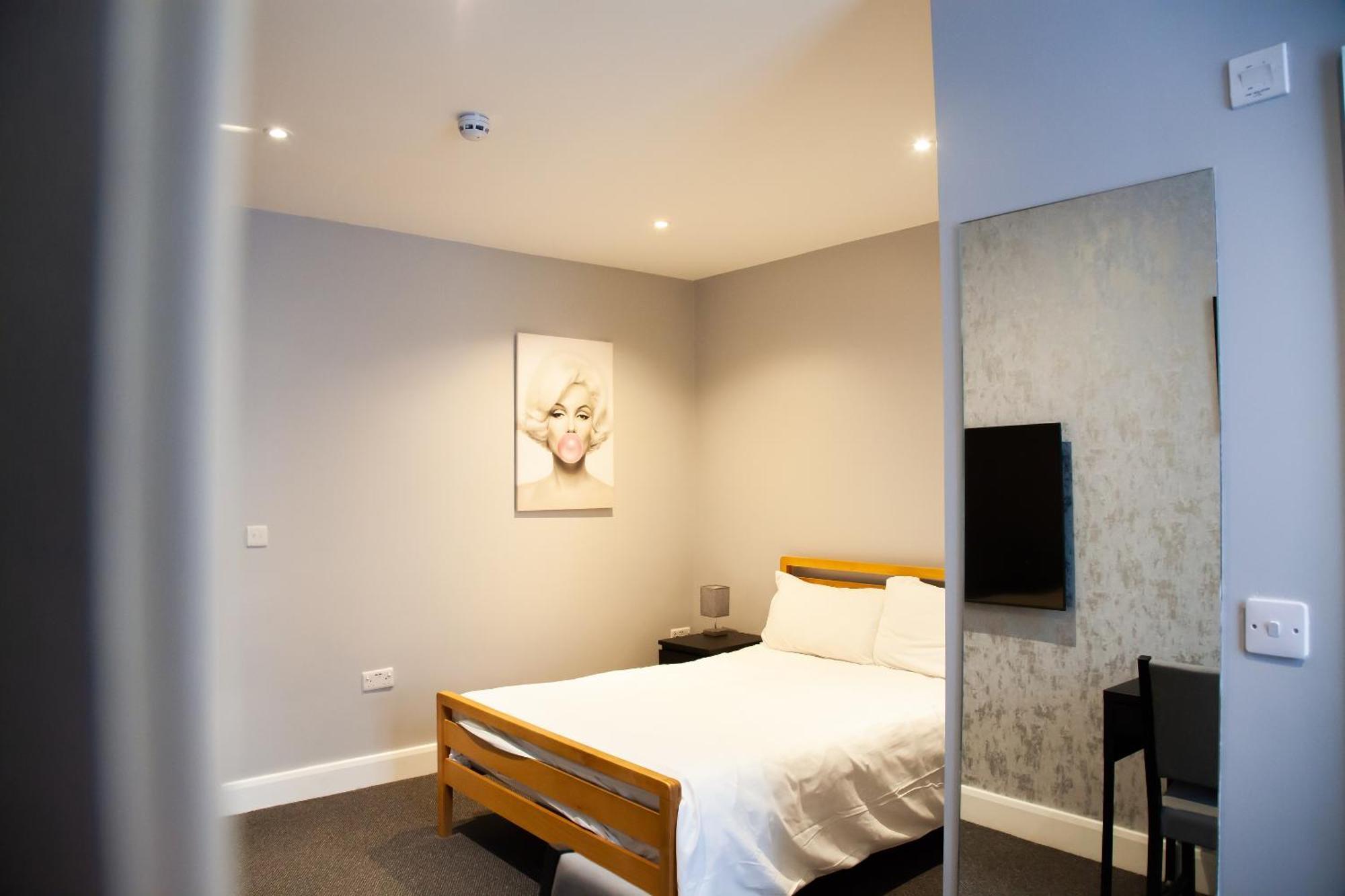 Hotel Oyo The Arch, Wembly Stadium 3*