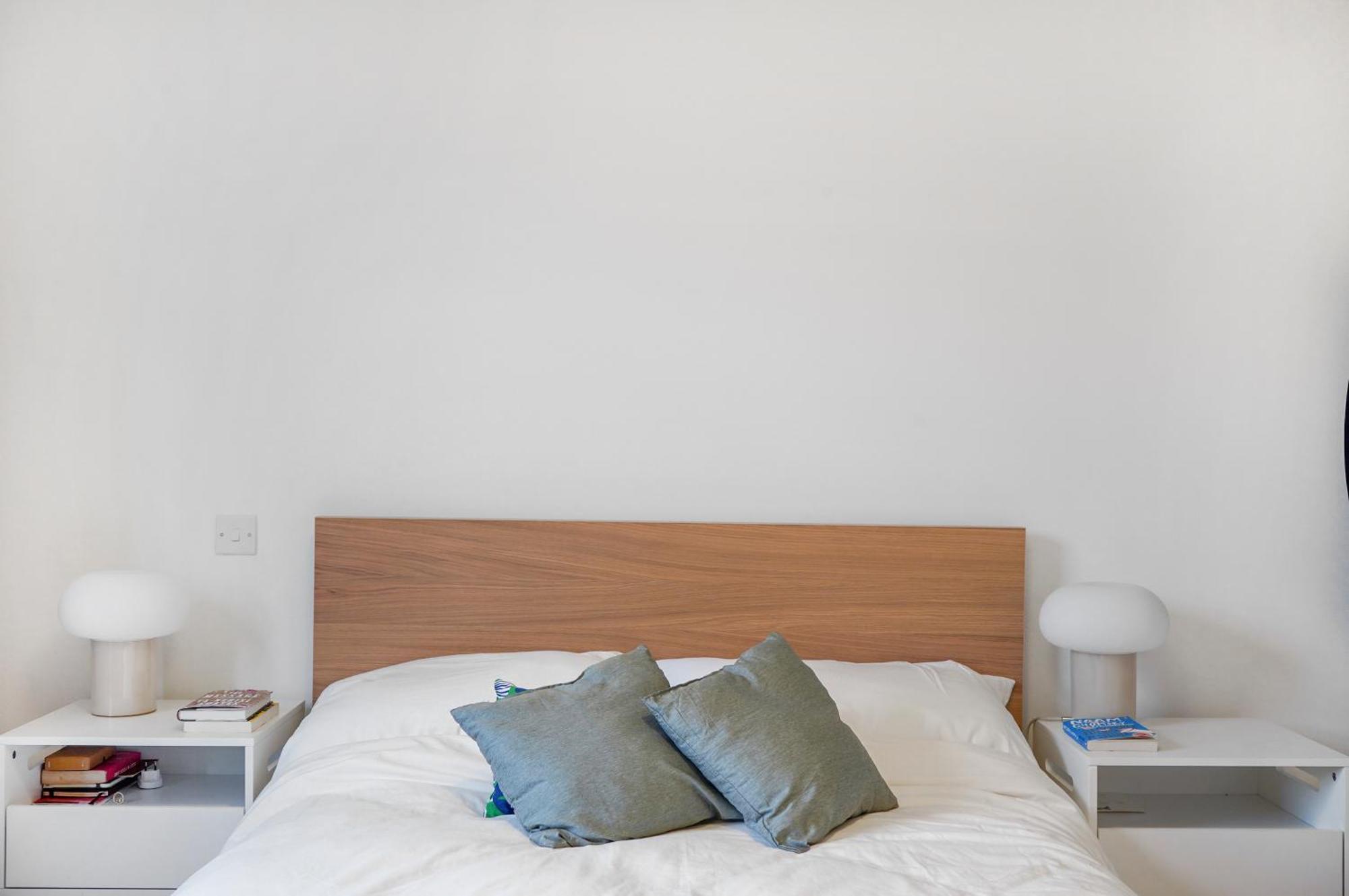 Apartment Bright Stylish North Retreat