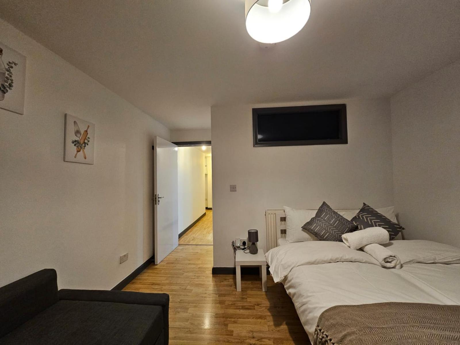 Camping E1 Luxury Flat Londen