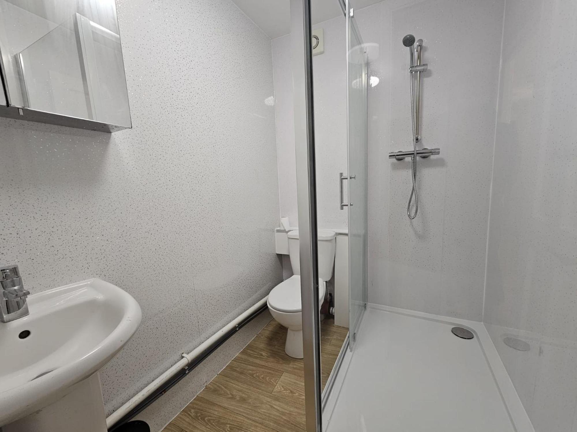Camping E1 Luxury Flat Londen