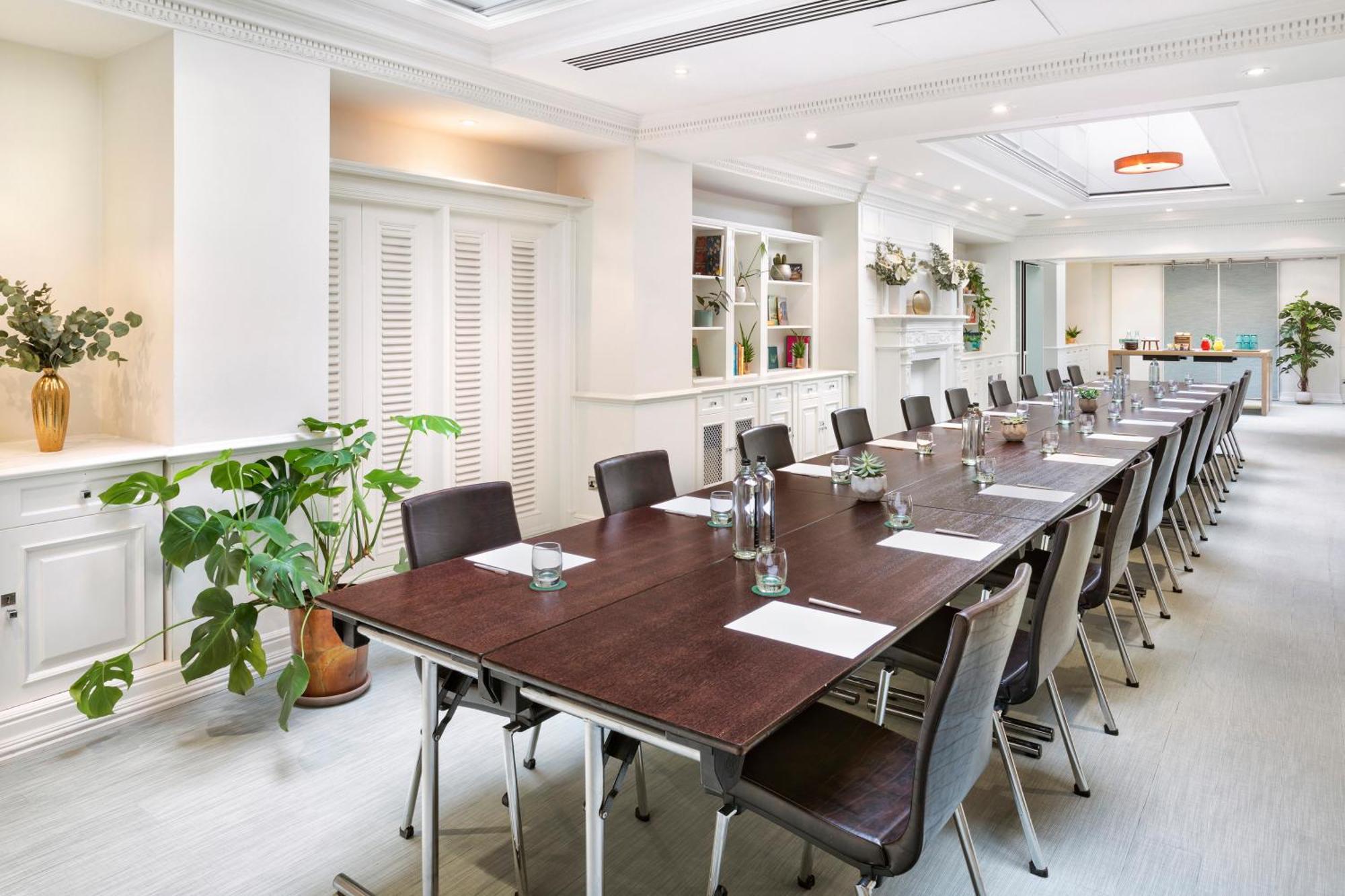 Hotel Melia Kensington Member Of Melia Collection 4*
