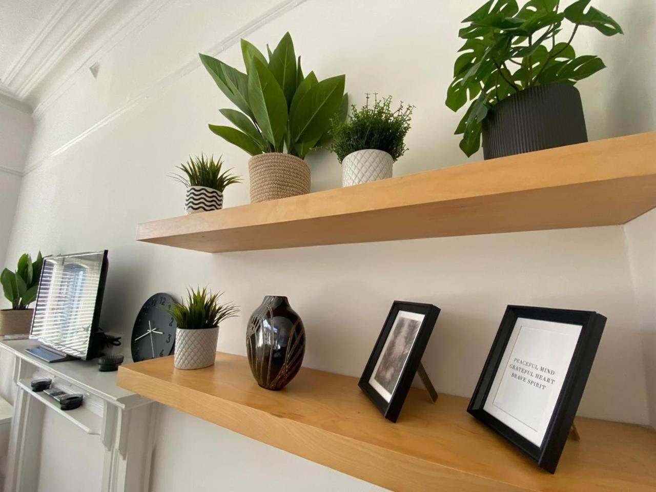 Beautiful One Bed Garden Flat In Muswell Hill *