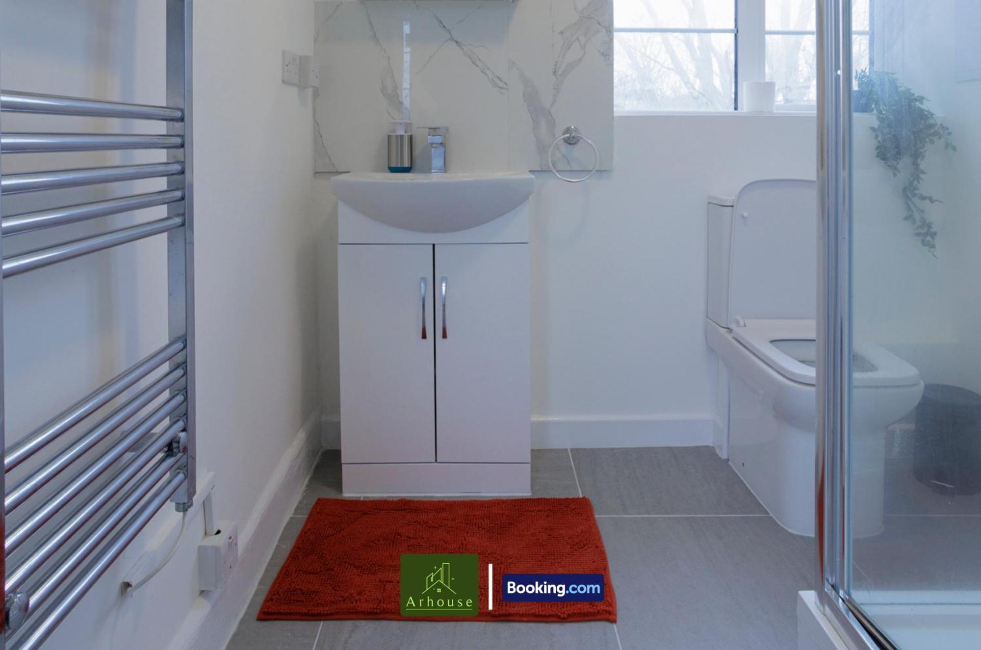 2 Bedroom By Arhouse Short Lets & Serviced Highbury With Free Wifi Leilighet London