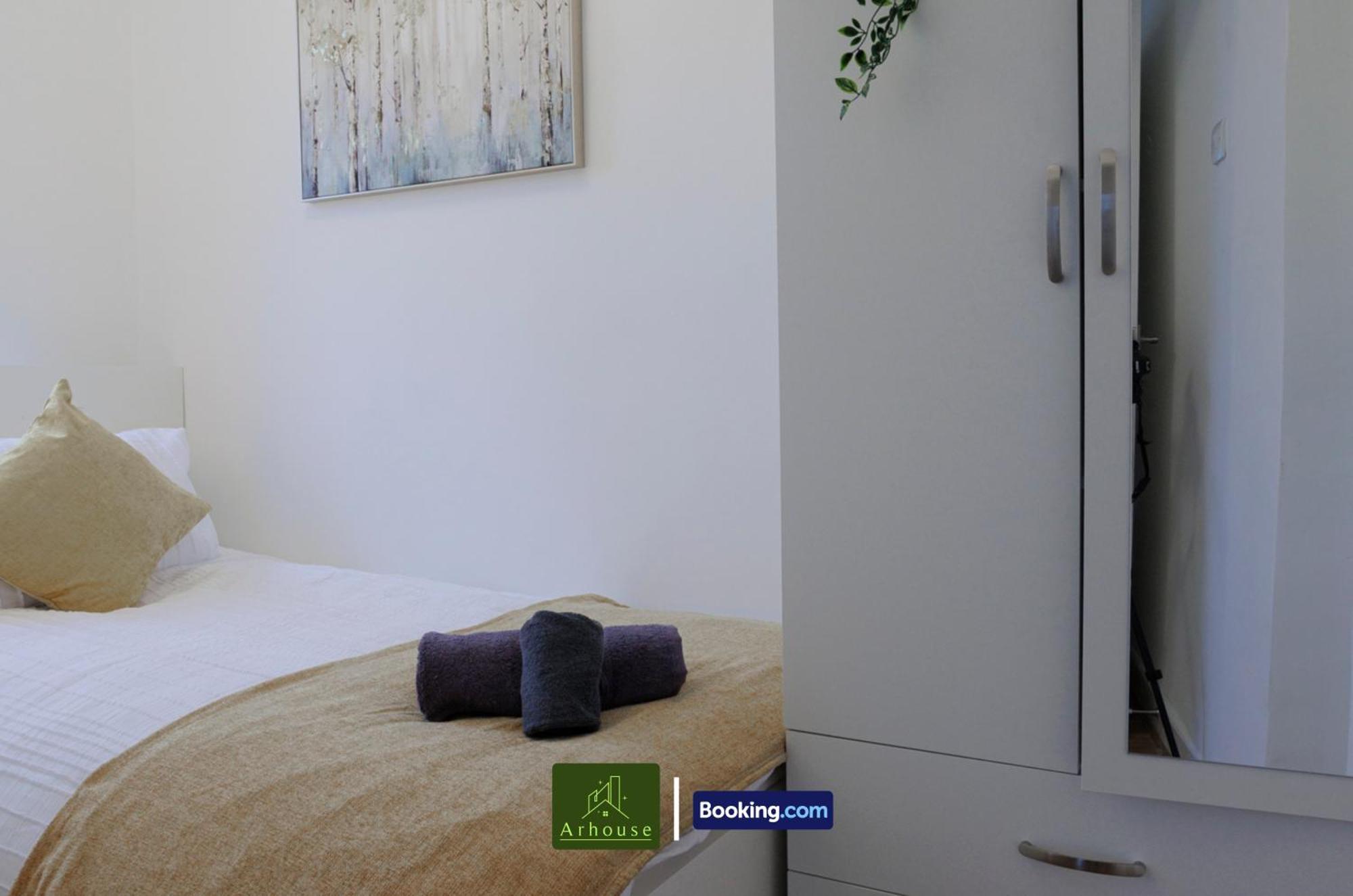 2 Bedroom By Arhouse Short Lets & Serviced Highbury With Free Wifi Leilighet *