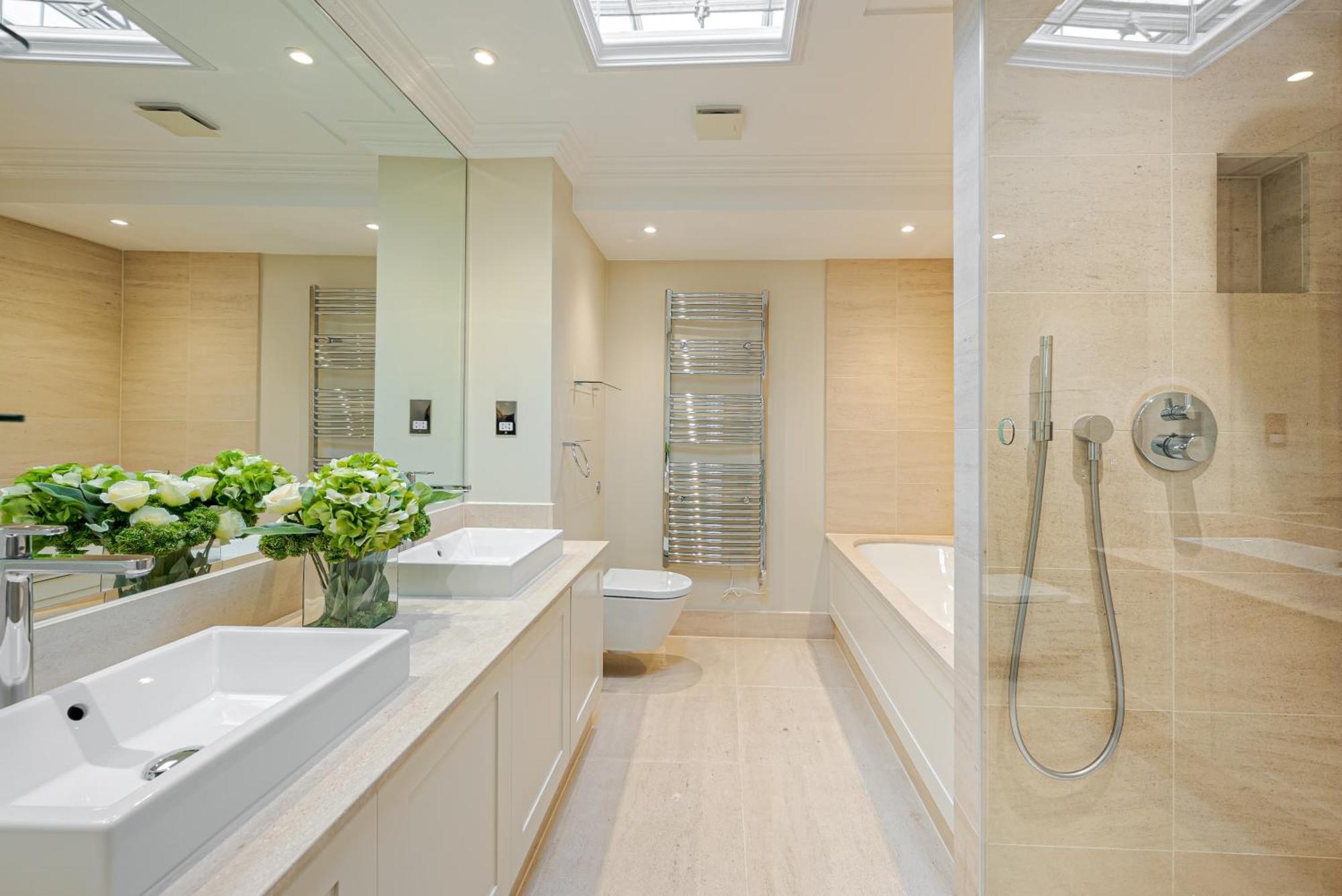 Appartamento Modern 3 Bedroom Luxury House With Garage In Londra