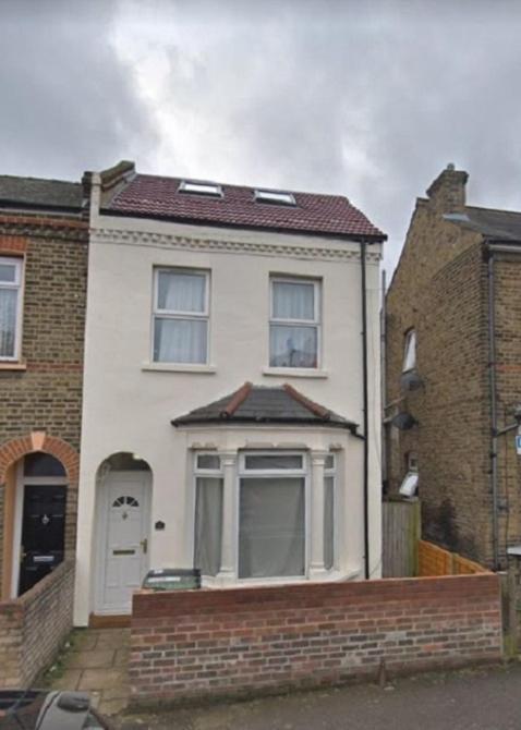 Private Near Hither Station Vandrerhjem London