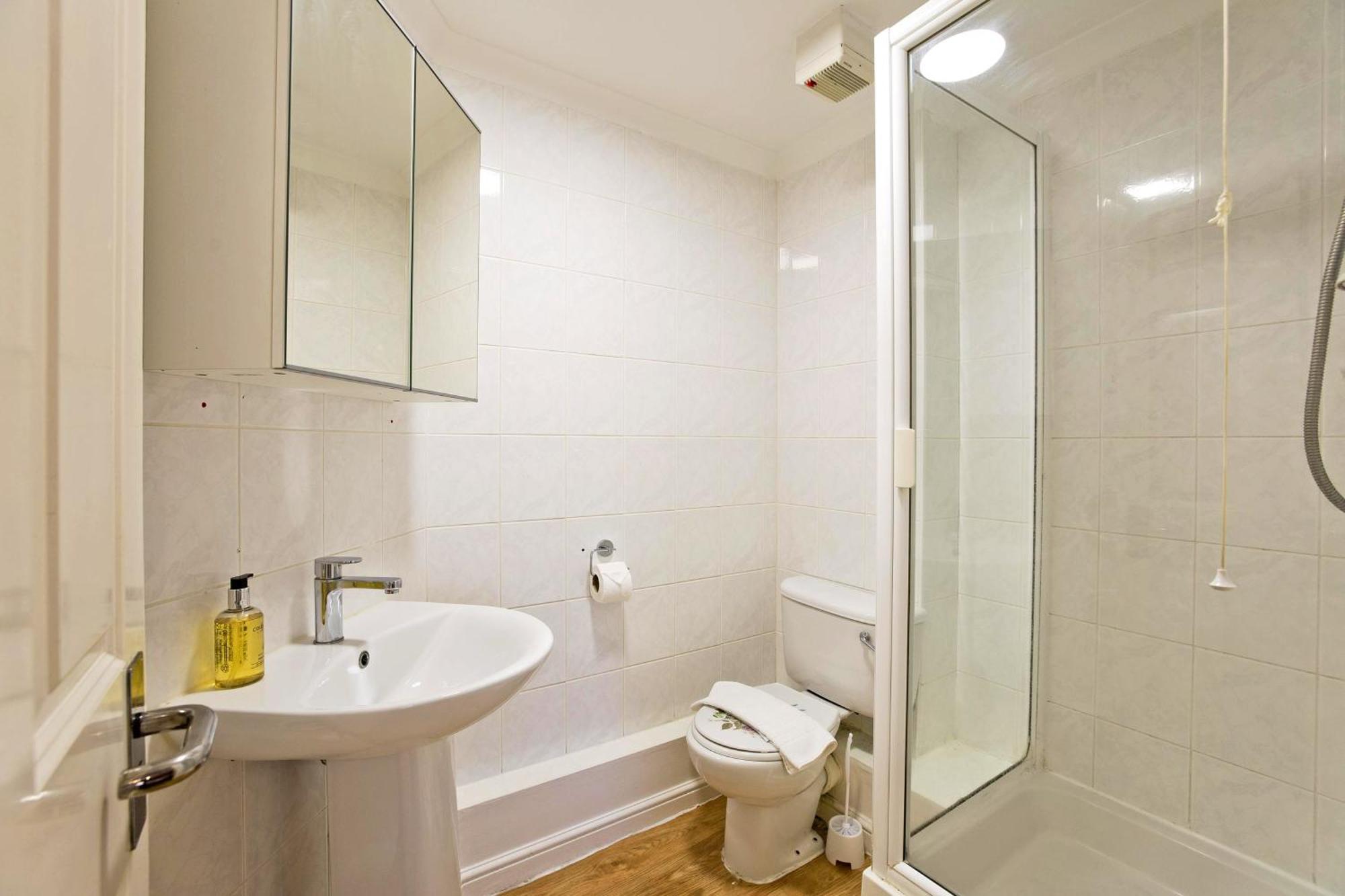 Imperial Meridian Place * London