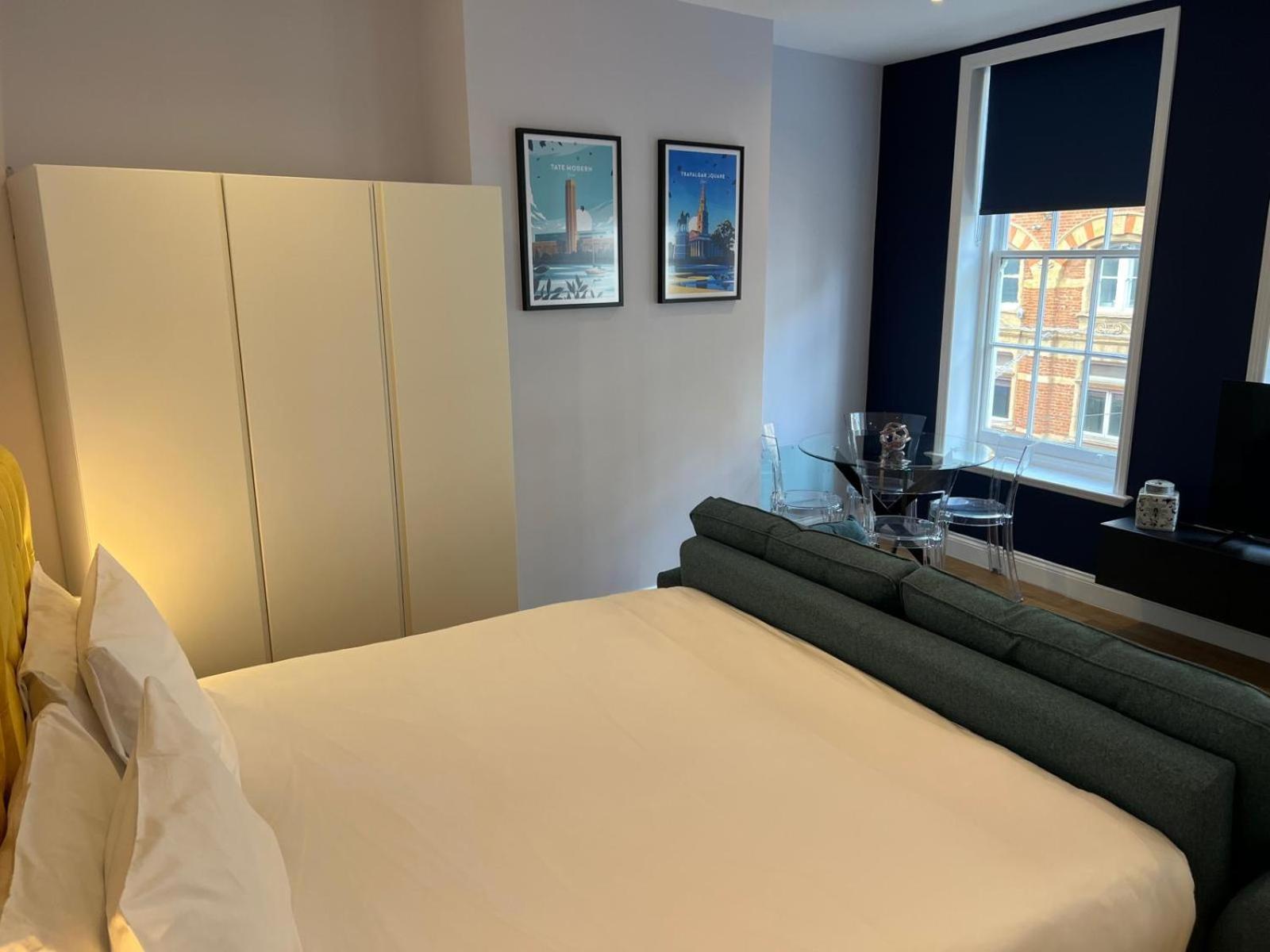 Irving Street 4th Floor * Londen