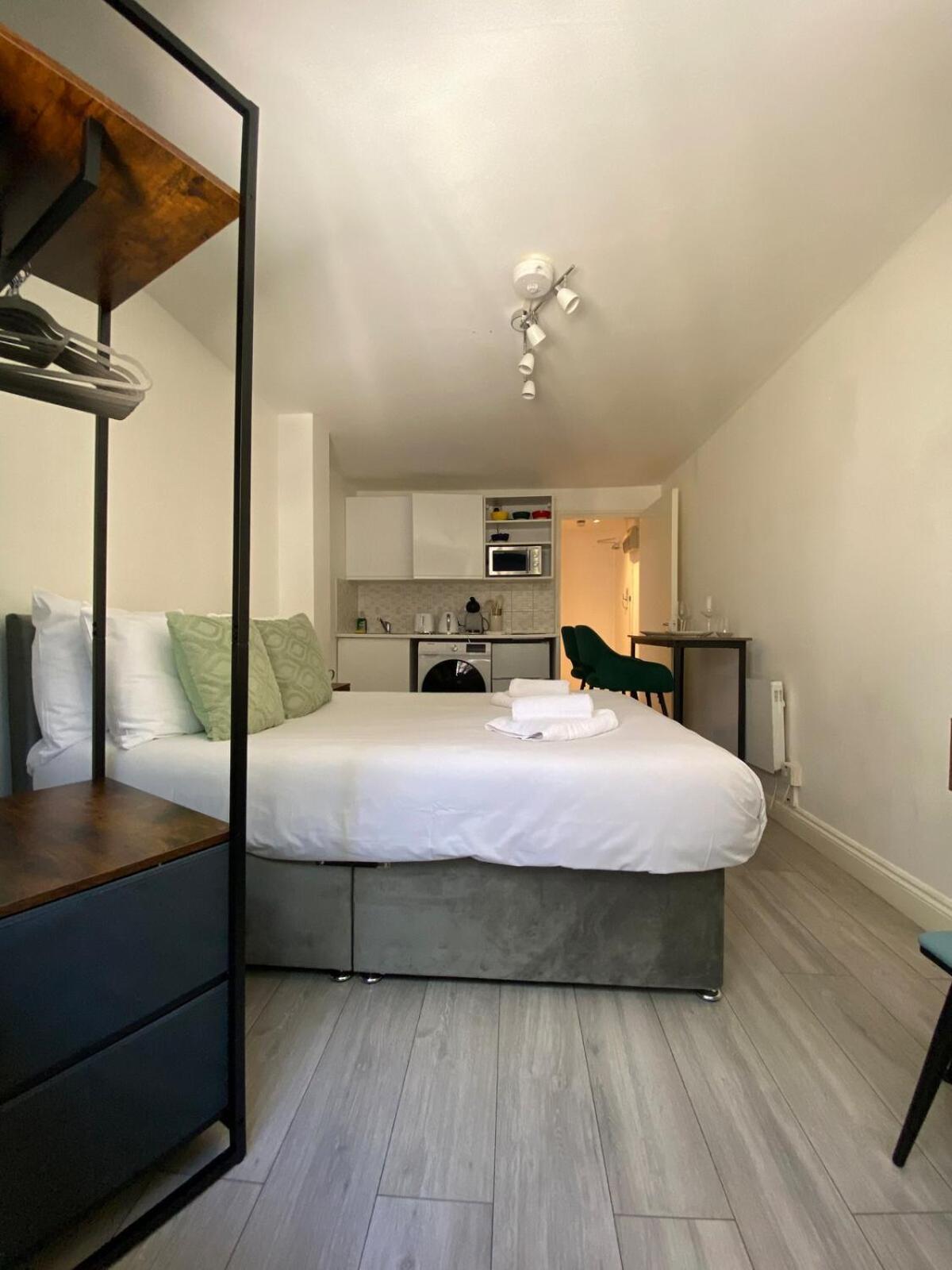 Superior Flat In The Centre Apartment
