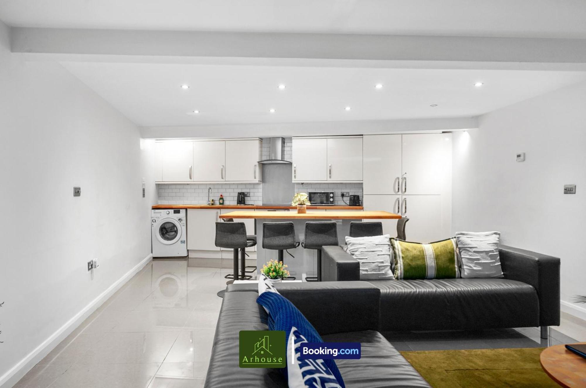 Two Bedroom By Arhouse Short Lets & Serviced Clapham With Free Wifi Lägenhet