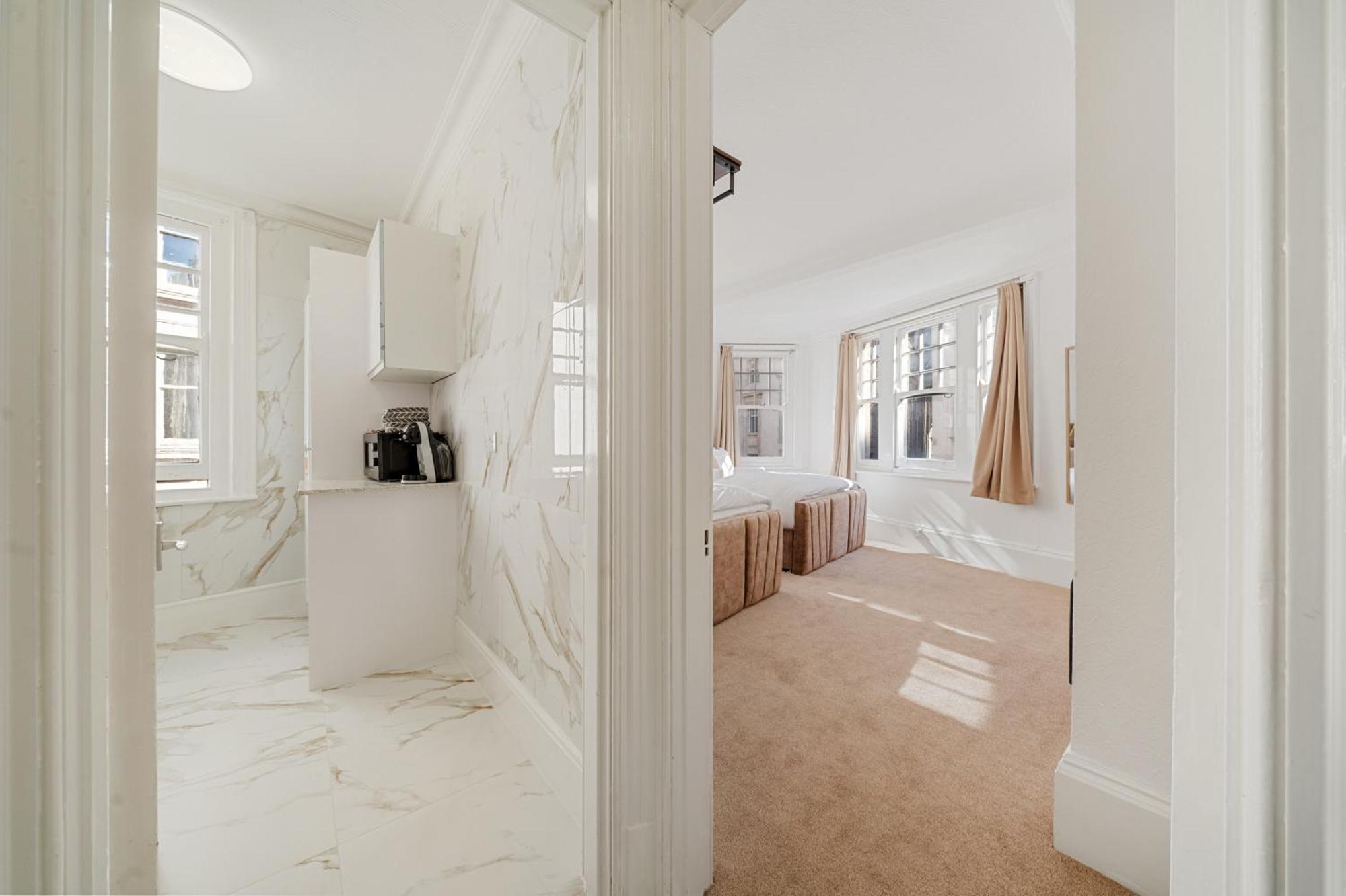 Lägenhet Prime Soho 3-bedroom Steps From Piccadilly And Chinatown 3gh