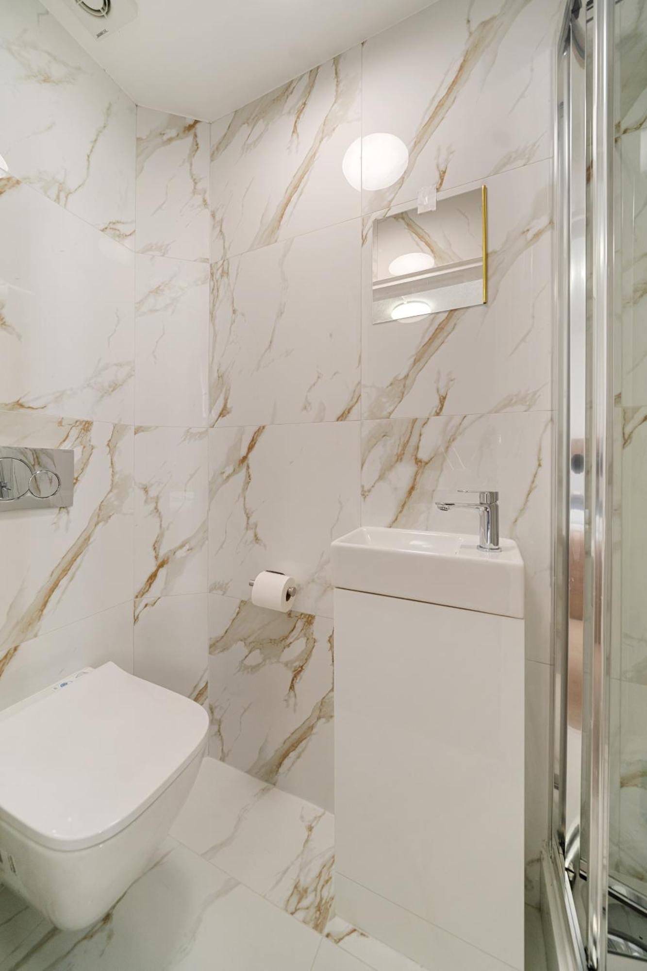 Lägenhet Prime Soho 3-bedroom Steps From Piccadilly And Chinatown 3gh