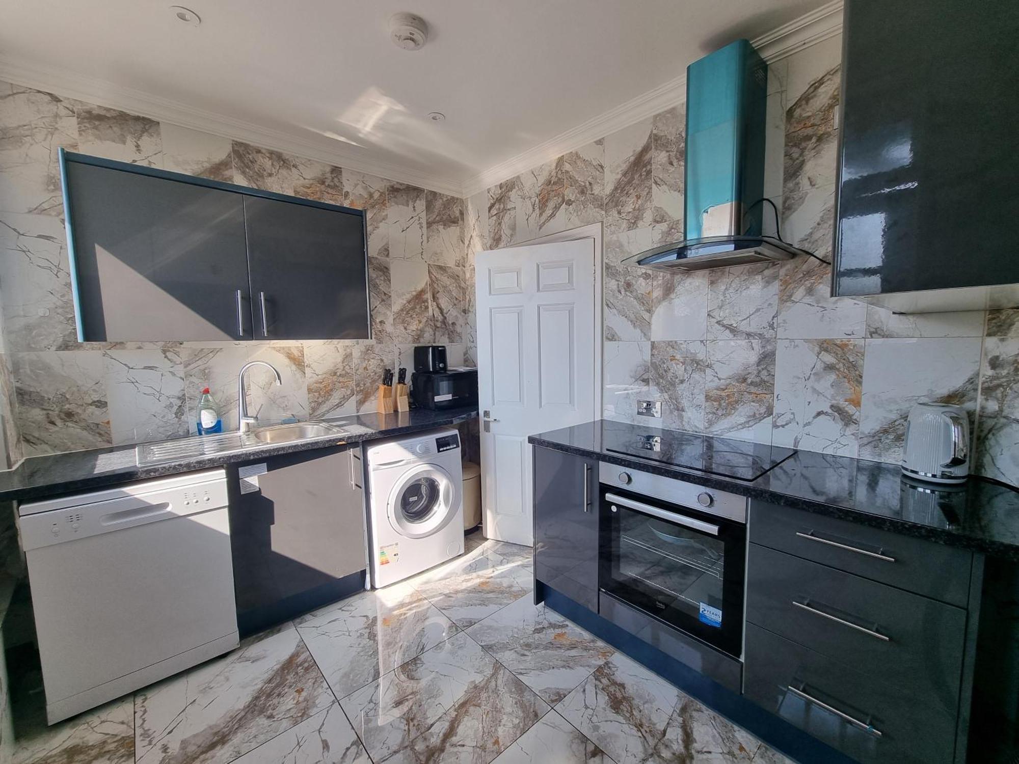 4th Flr Fantastic 3 Bedroom Flat In W2-g15 * Londres
