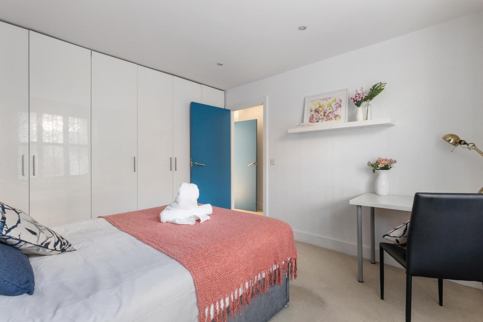 Bright & Cosy 2 Bedroom With Garden In Central London Apartment *
