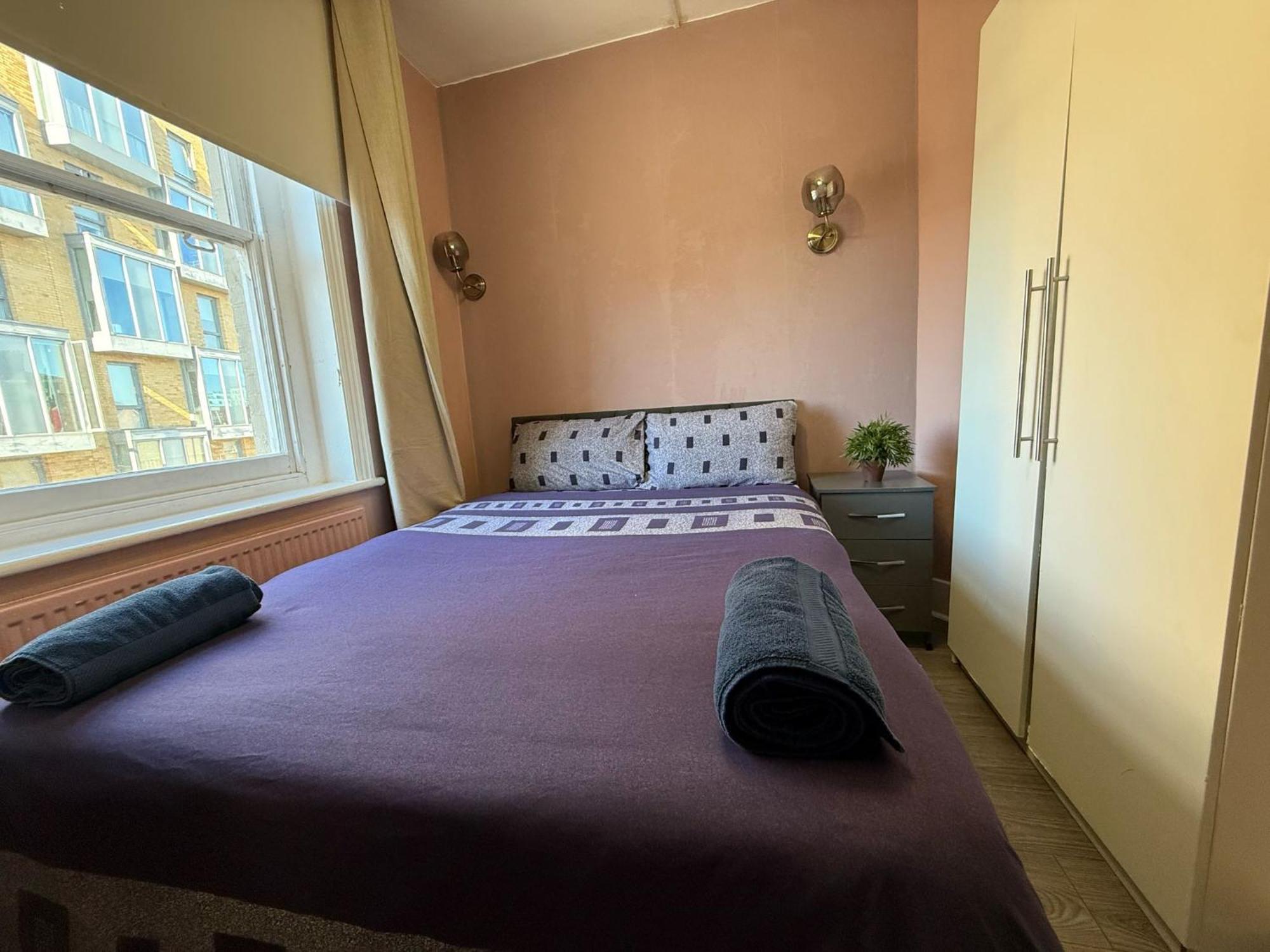 A5-2nd Flr 1 Bed Flat Near Elephant And Castle Londen