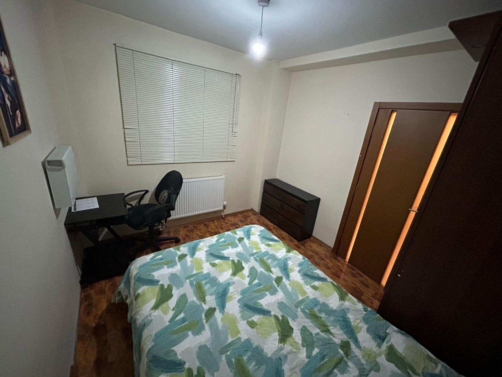 Apartment Shared Ideal For Professional Or Students In Heart Of London