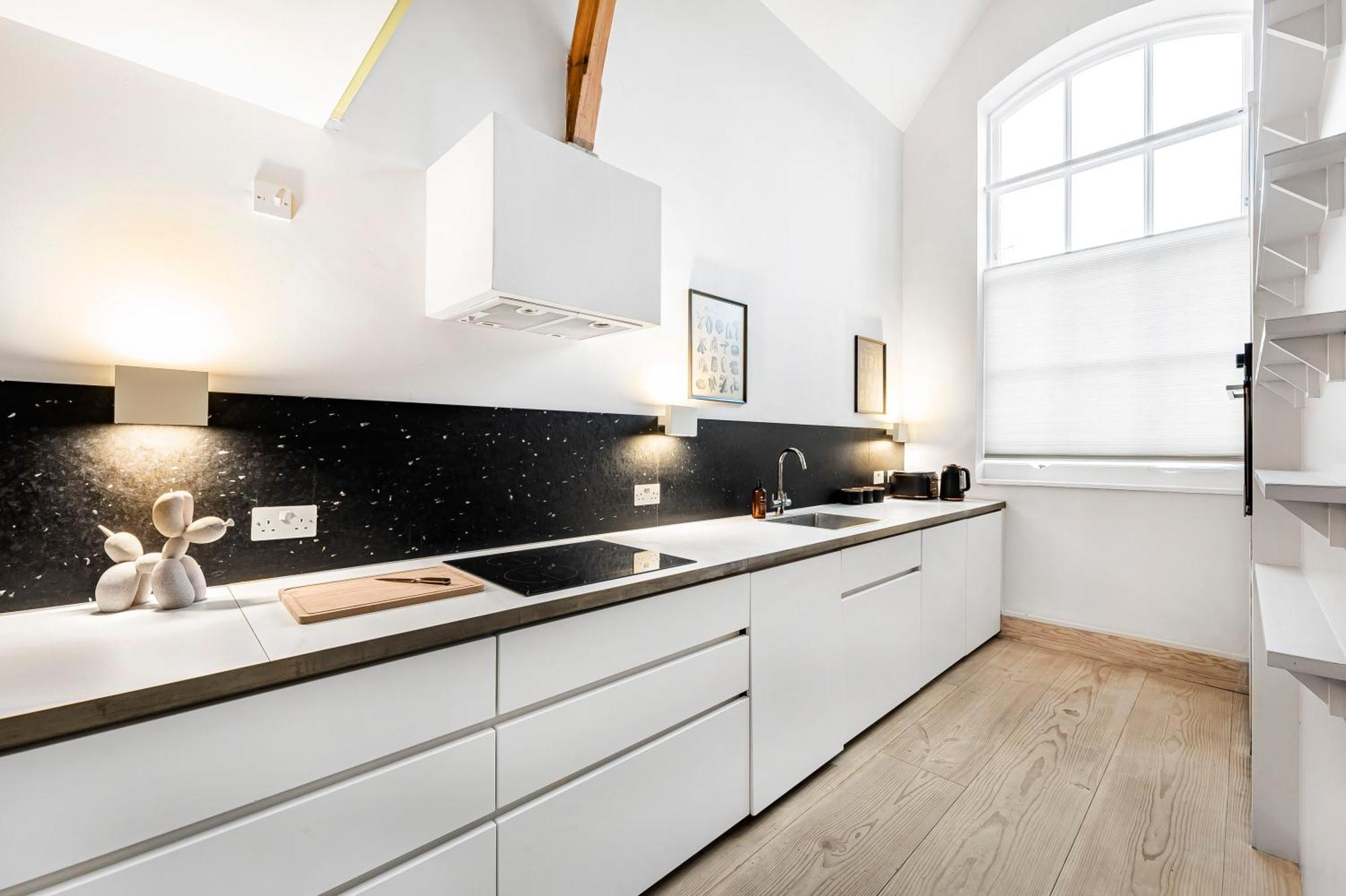 Schoolbell Mews Full 3 Bedroom 2 Bathroom Architect Designed Mews House Fabulous Bow, Victoria Park Location Ferienhaus London