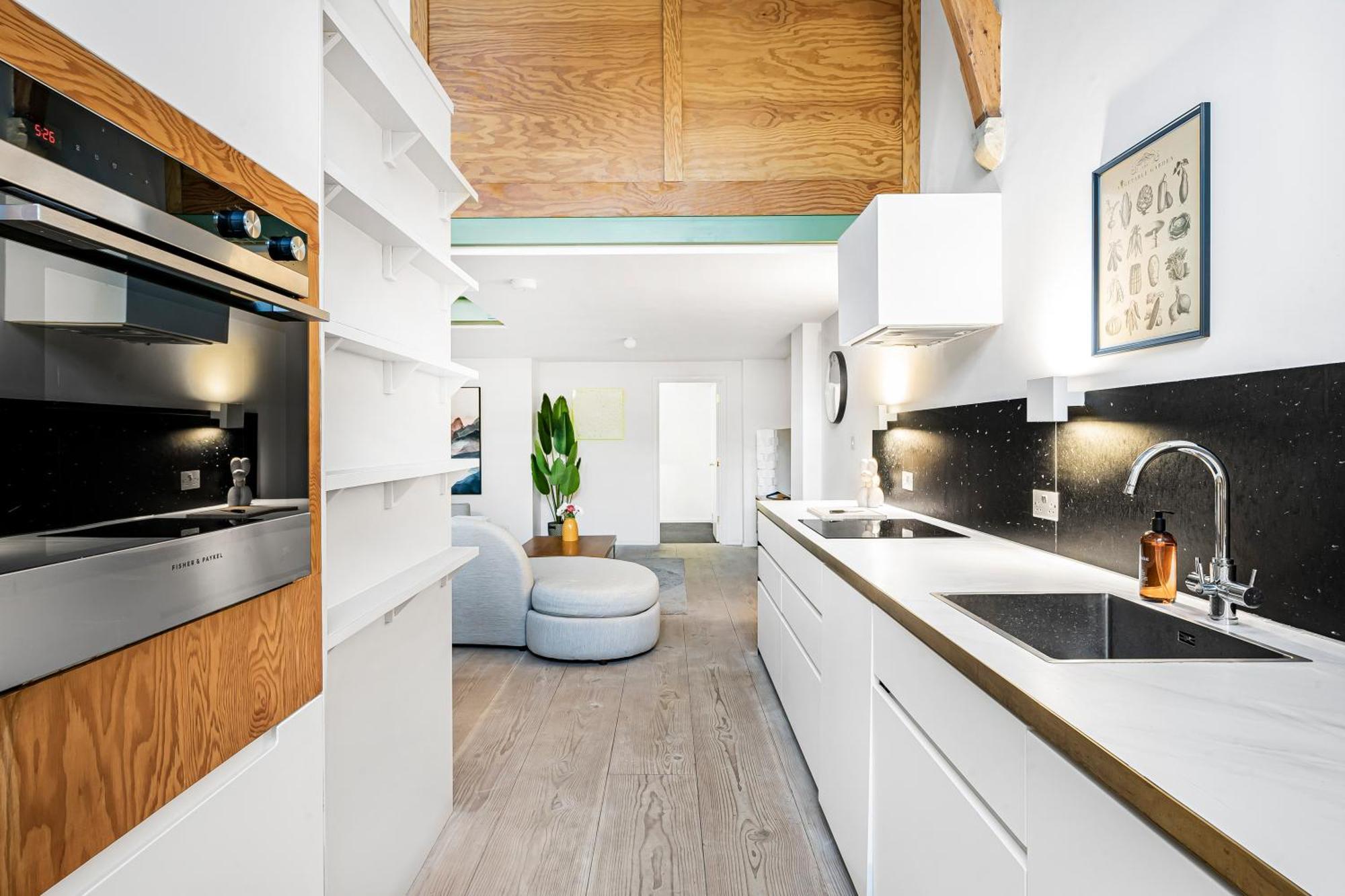 Ferienhaus Schoolbell Mews Full 3 Bedroom 2 Bathroom Architect Designed Mews House Fabulous Bow, Victoria Park Location *