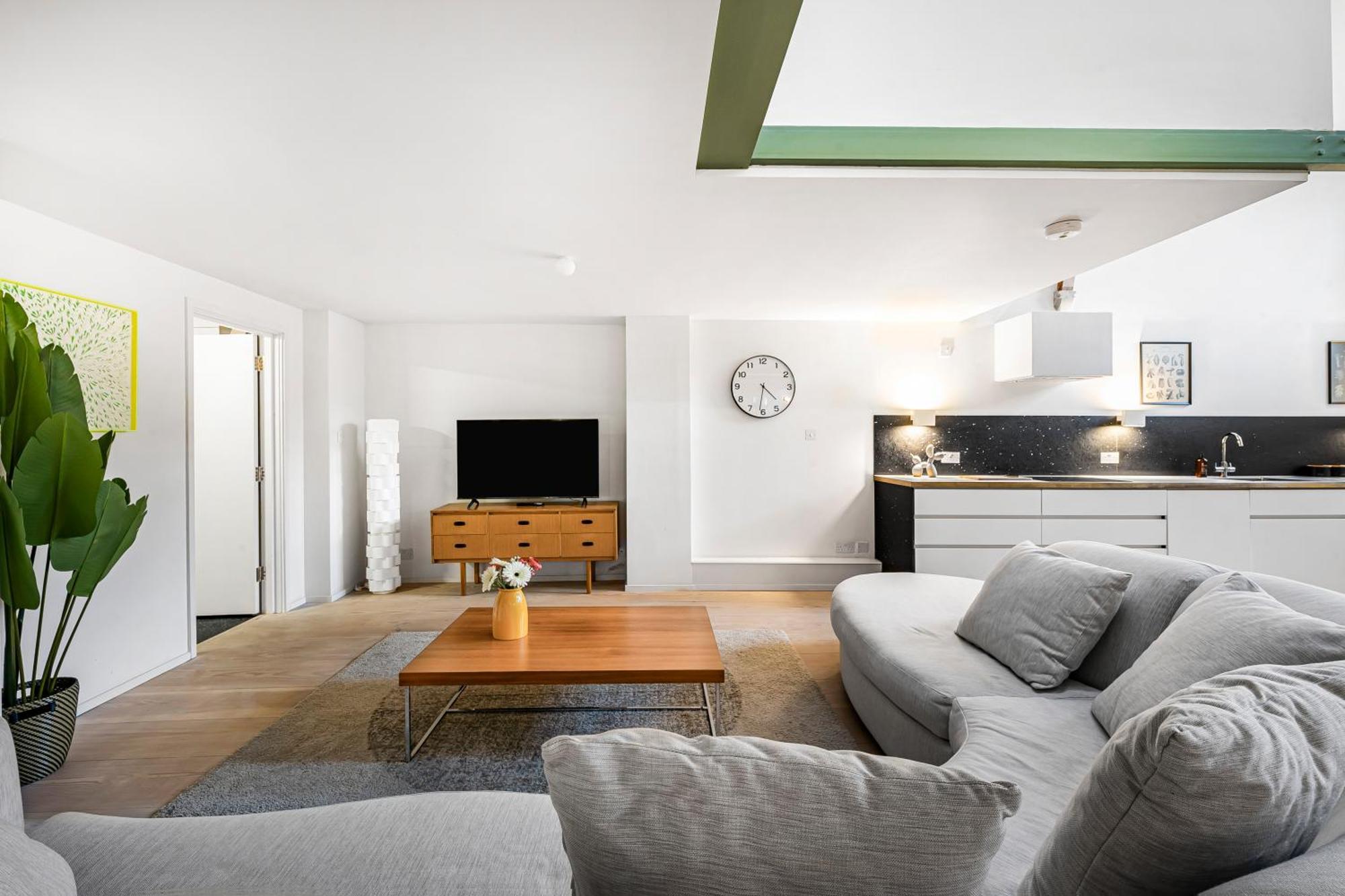 Ferienhaus Schoolbell Mews Full 3 Bedroom 2 Bathroom Architect Designed Mews House Fabulous Bow, Victoria Park Location