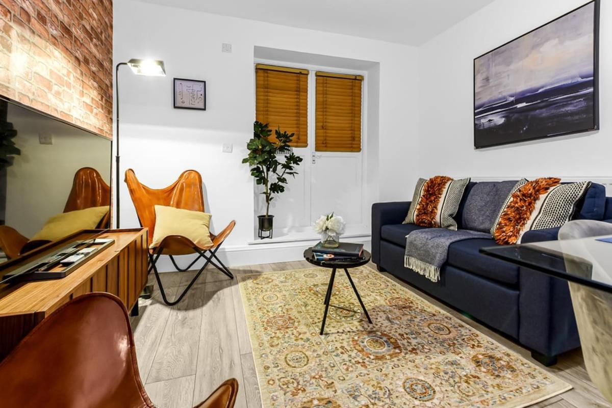Tranquil 3 Bedroom Escape For Families Or Groups Lägenhet