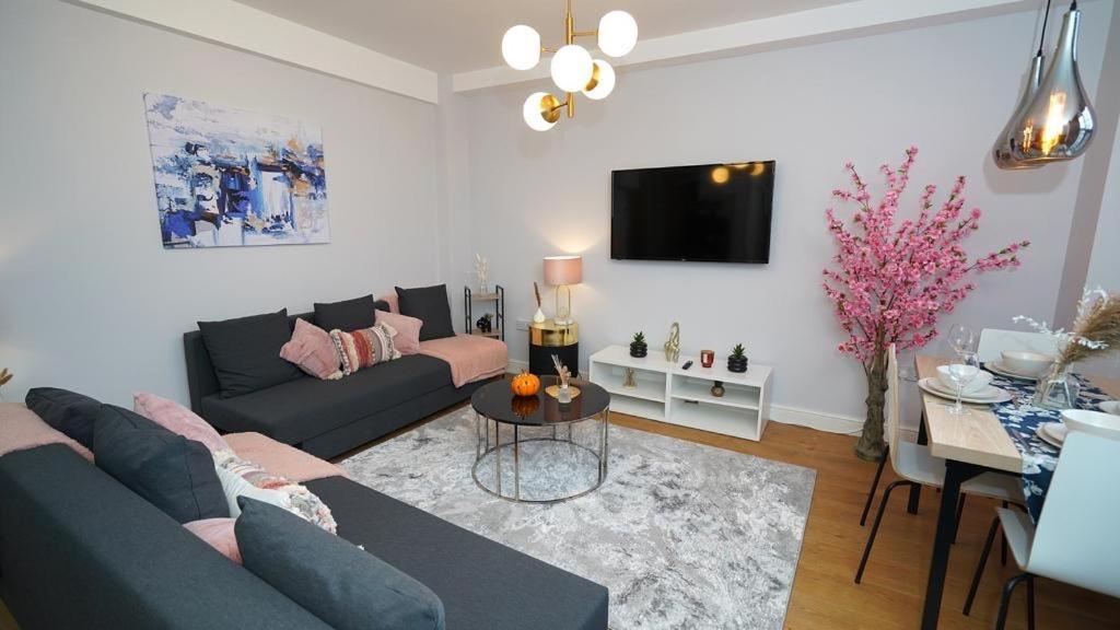 Comfortable Family Sussex Garden Apartment London