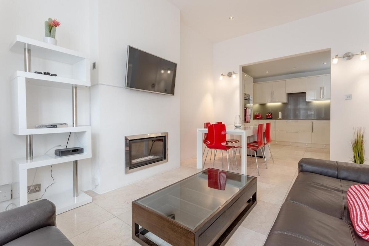 Bright Modern Large 1 Bed Flat In Battersea Clapham Junction Apartment *