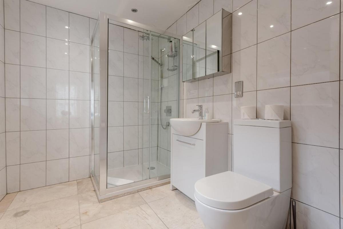 Apartment Bright Modern Large 1 Bed Flat In Battersea Clapham Junction London