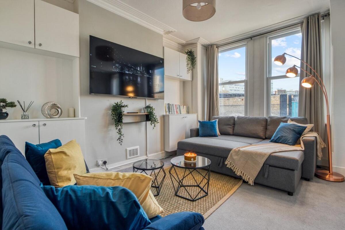 Chic 1bed And Terrace In Battersea Leilighet London