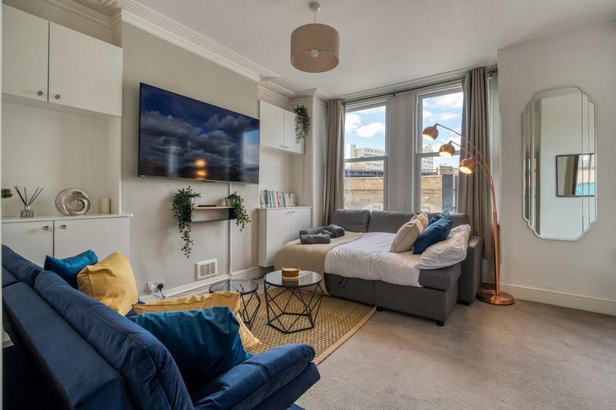 Chic 1bed And Terrace In Battersea Lejlighed *
