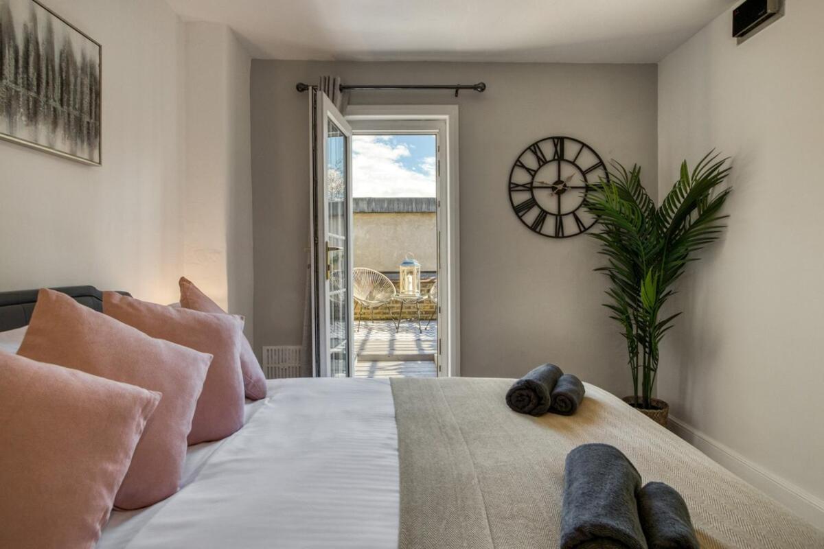 Chic 1bed And Terrace In Battersea Leilighet